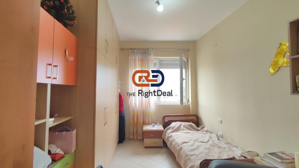 At the New Electric Market, 2+1 Apartment for Sale With 2 Parking Spaces Included in the Price!!