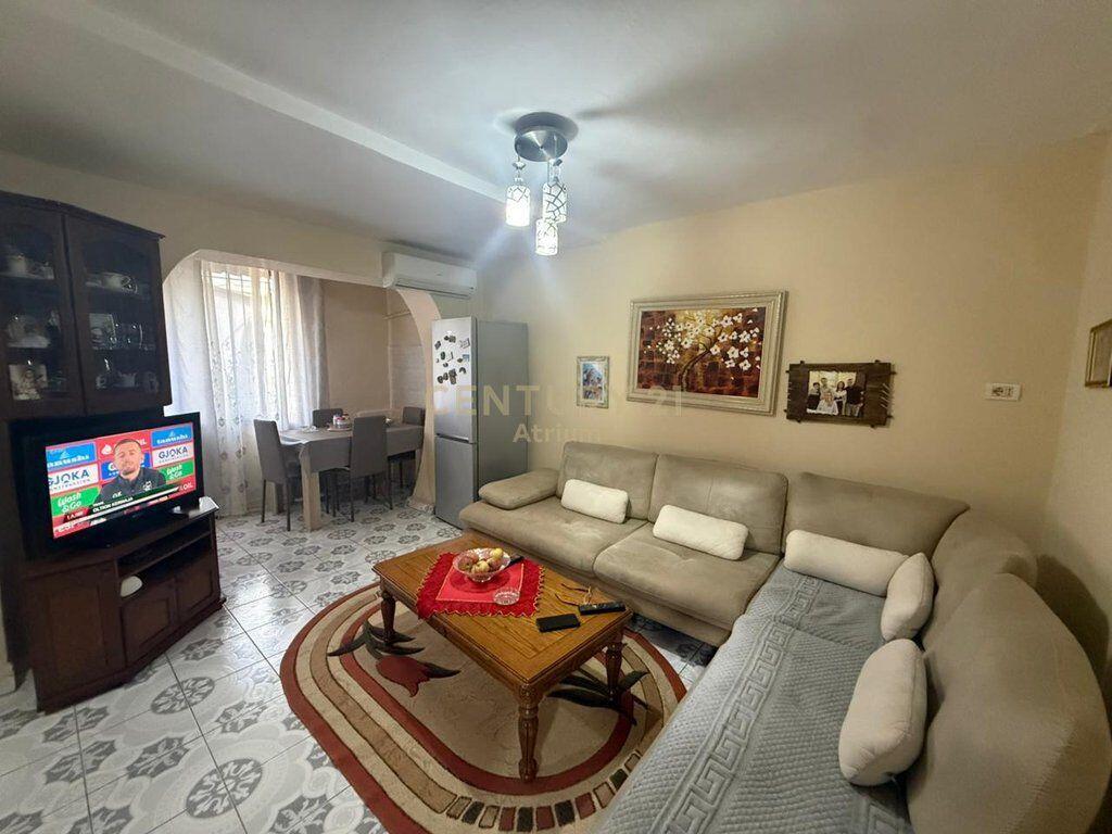 JEPET ME QIRA APARTAMENT 2+1 PRANE SHKOLLES "NIKET DARDANI" 500 € /Muaj Sip. Totale  72m2