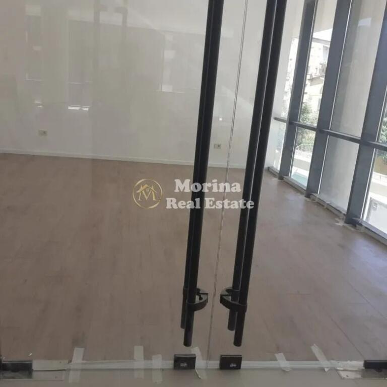 Affitto | Locale Commerciale | Via Mine Peza | 800 €/mese