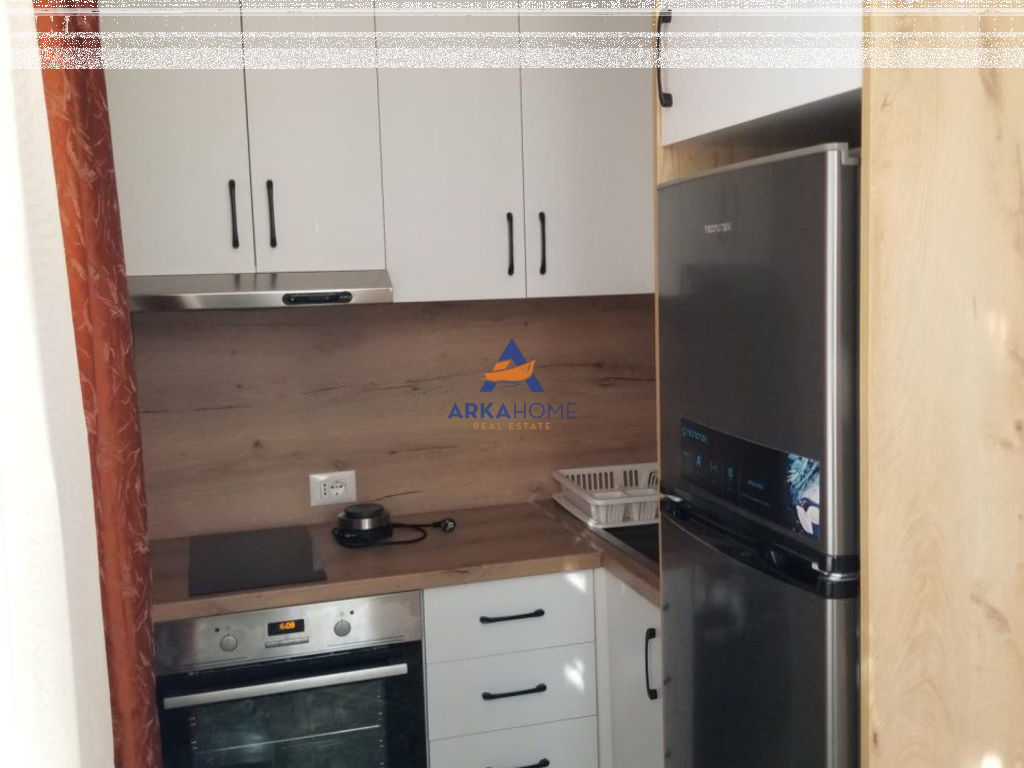 JEPET ME QERA APARTAMENT 2+1+BALLKON "TE MINE PEZA" 600 EURO