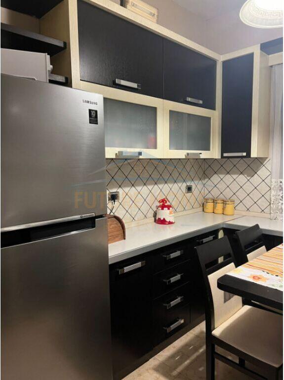 Qera, Apartament 2+1+2, Rruga Branko Kadia, Xhamlliku, Tirane