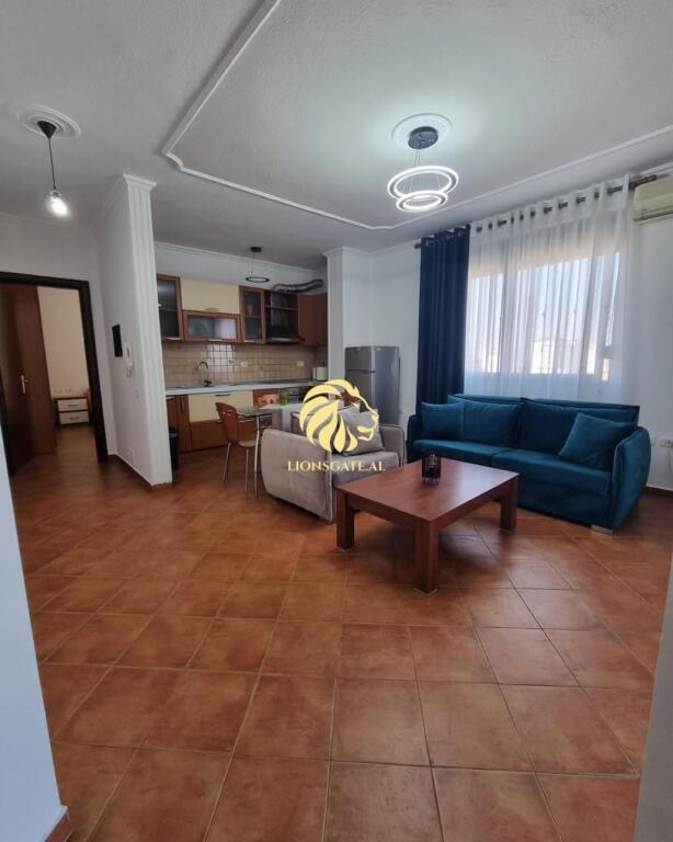 🏡 APARTAMENT ME QIRA – RR. MYSLYM SHYRI