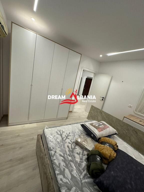 Modern 1+1 apartment for rent, Zogu i Zi (ID 42111343)