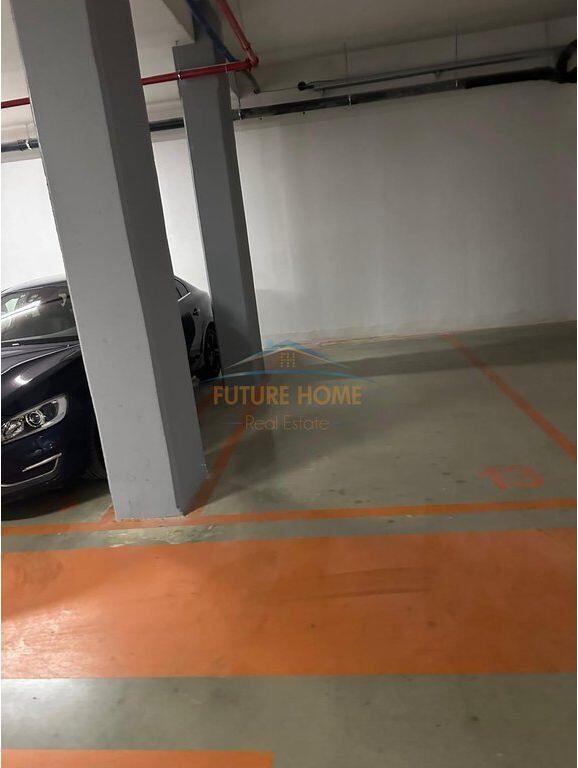 Qera, Apartament 2+1+Post parkimi, Pazari Ri, Tiranë.