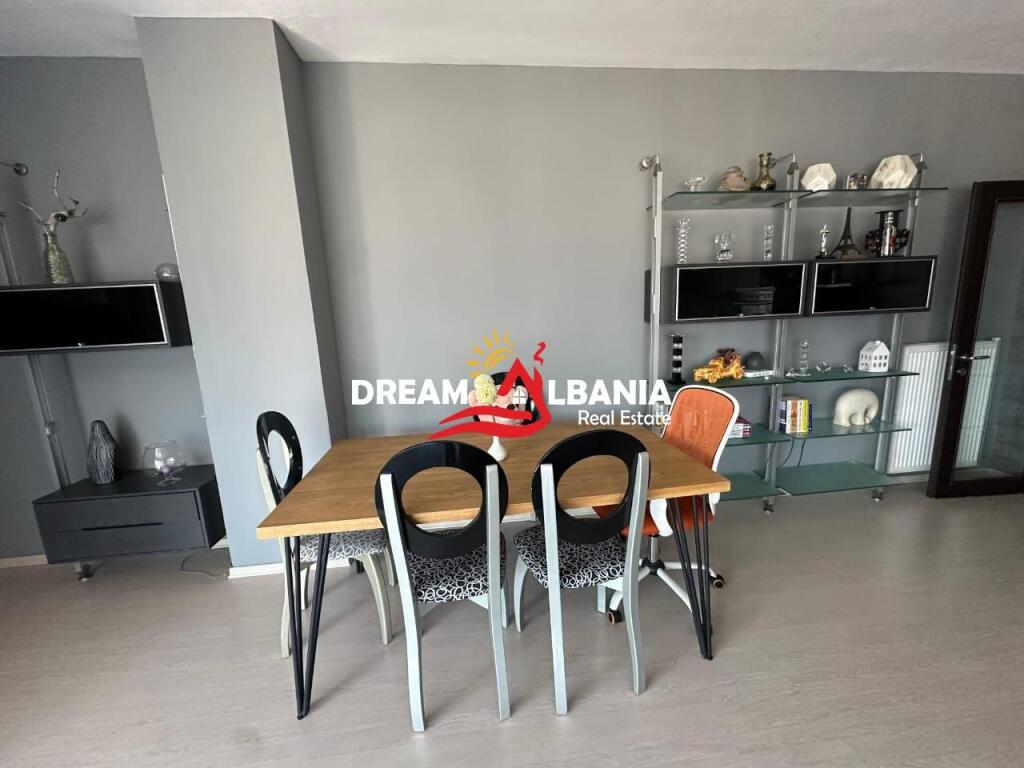 Apartment 2+1 for rent, Commune of Paris ( ID 42215448)