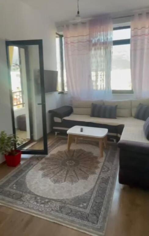 House for rent, in Pallat i Ri 2+1 ID 13932