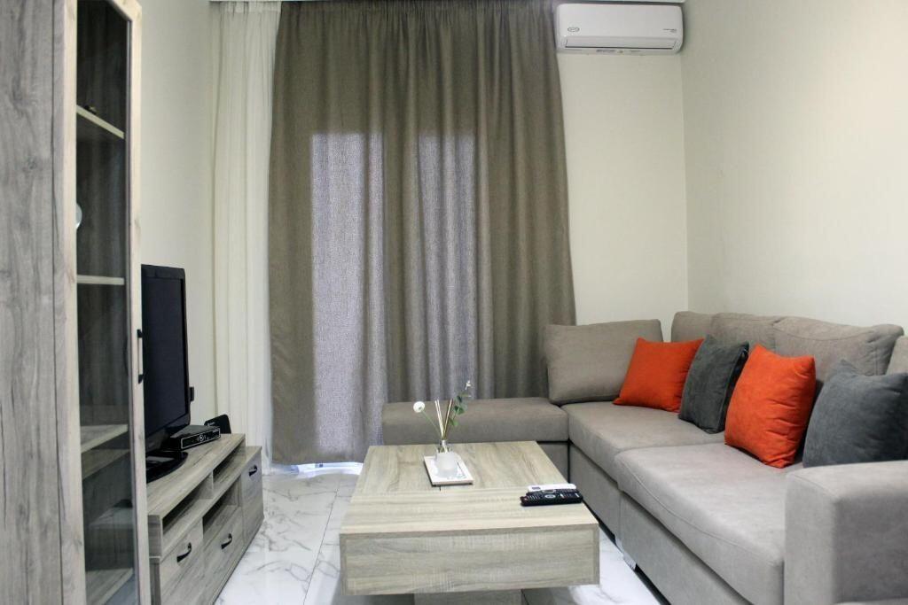 Appartamento In Affitto 2+1+Posto Auto Alla Residenza Kodra e Diellit 1 (ID B2201626) Tirana