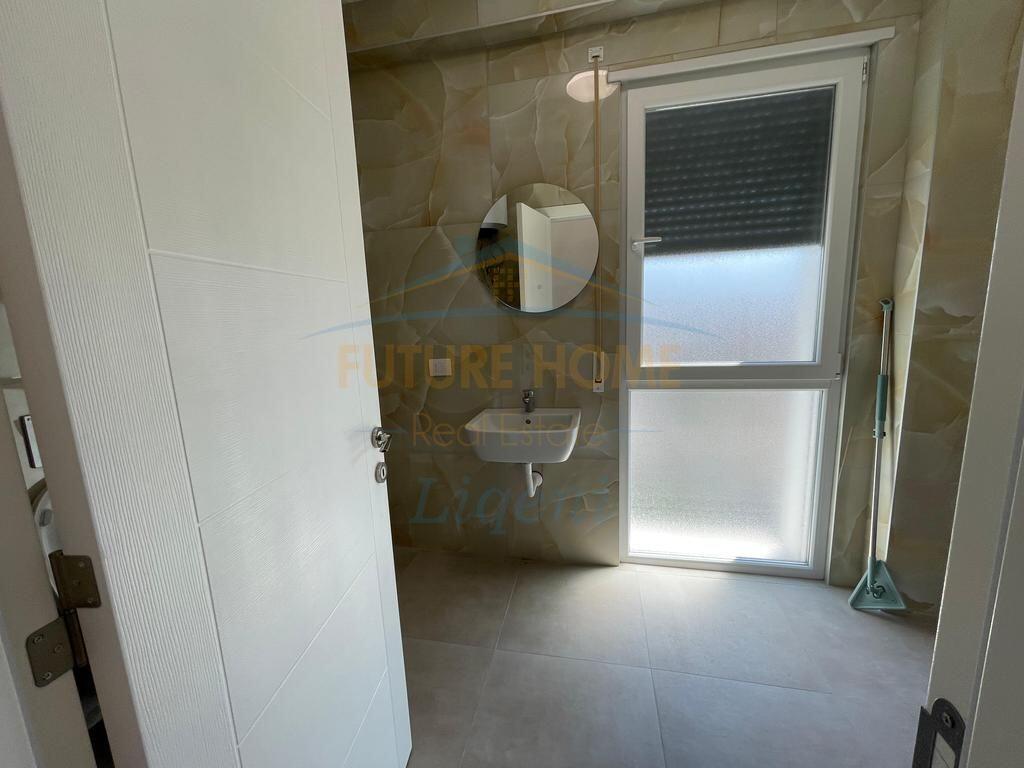 Qera, Apartament 2+1+2, Stacioni i Trenit, Tiranë.