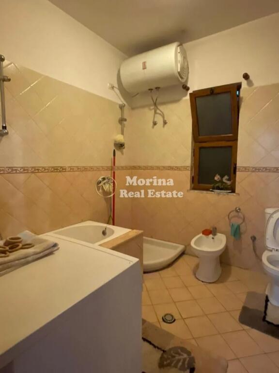 Affitto | Casa privata 1 + 1 | 5 Maji | 380 €/mese
