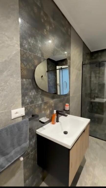 Appartamento 2+1 in vendita a Shkoze