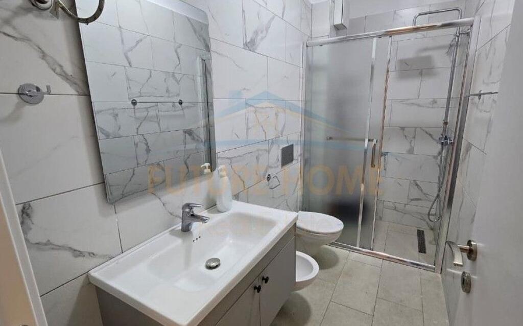 Qera, Apartament 2+1+Depo, Kika 3, Komuna e Parisit,Tirana.