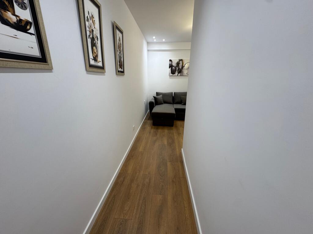 🏡 Shitet Apartament 1+1 në Komuna e Parisit