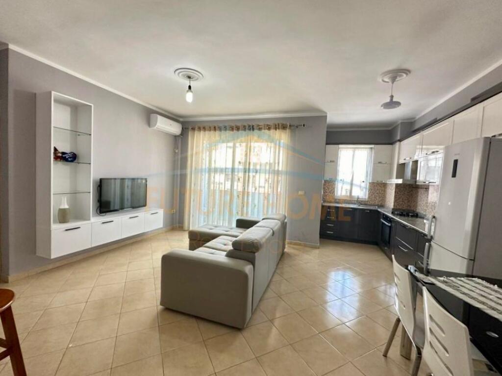 Rent, Apartment 2+1+2, New Ring.