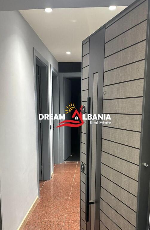 Super Apartament 1+1 me Qera tek Shallvaret ne Tirane (ID 4219397)