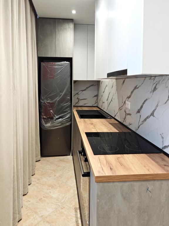 Apartament Ne Shitje te KOMUNA E PARISIT