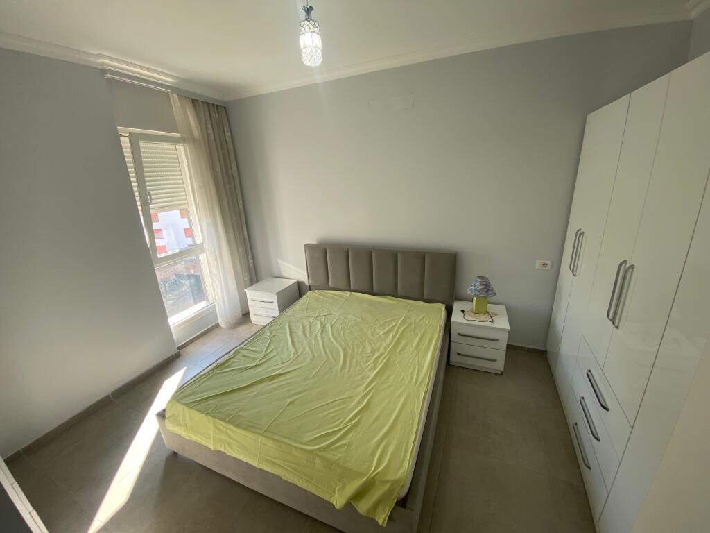 🏠 Jepët Apartament 1+1 me Qera mbi Fushën Ali Demit, Tiranë