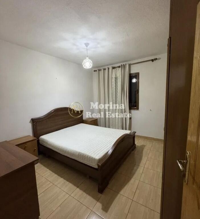 Qera, Vile Private ,Xhamlliku 2+1, 450 Euro/Muaj