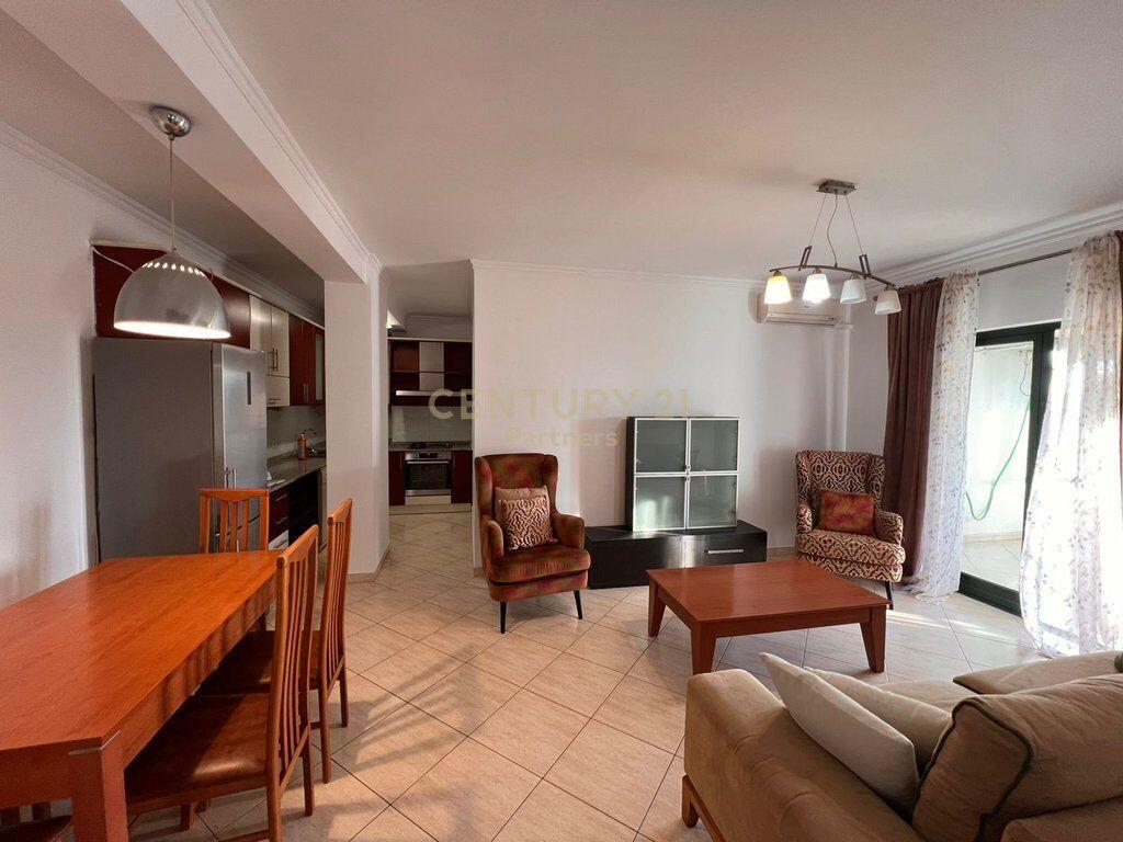 AFFITTASI APPARTAMENTO 2+1+2 – DI FRONTE A SPAK, STAZIONE DEI TRENI