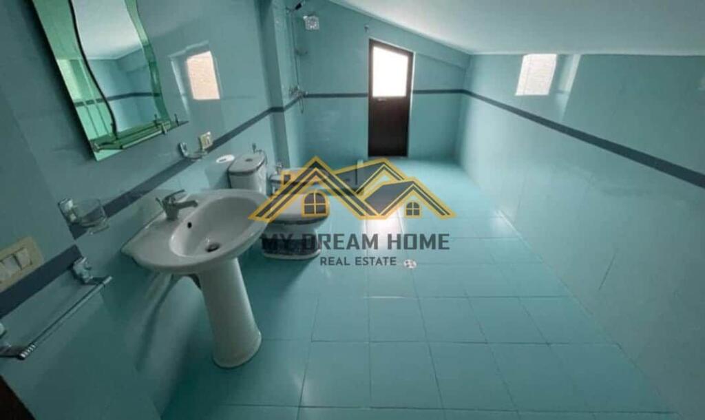 SHITET VILE 3 KATSHE TEK BLLOKU I VILAVE LAGJIA 18!