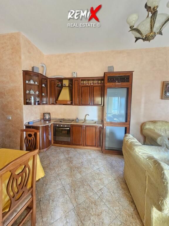 🏖️ SHITET APARTAMENT 3+1, VOLLGA – PAMJE DETI