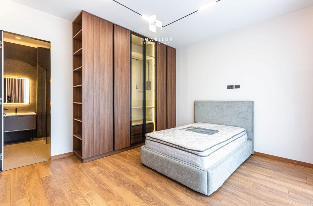 Me Qera: Vile Luksoze 📍Liqeni i Thate - Forest Res. (4Dh. Gjumi +5wc +2Veranda &amp; Garazh) E PABANUAR ME PARE || 4000€/muaj