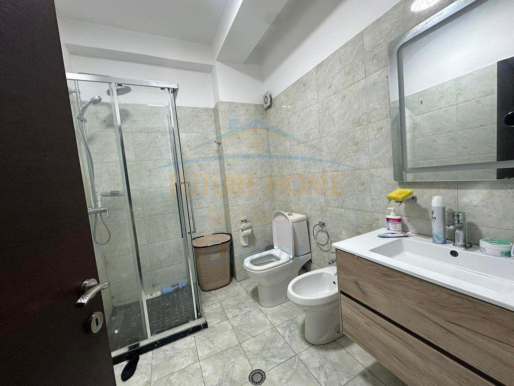 Qera , Apartament 2+1+2 Unaza e Re , Tirane