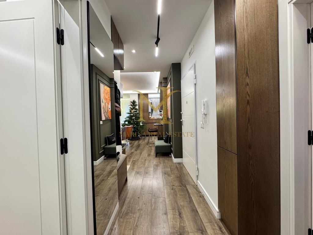 Qira super apartament 2+1+2 ne Durres!!