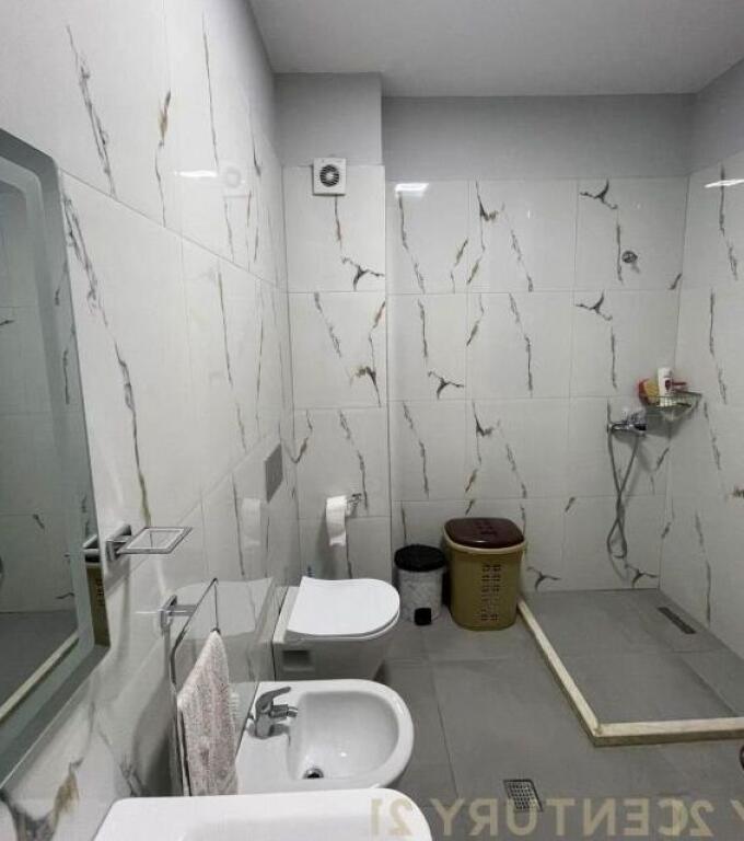 Jepet me qera apartament 1+1 te Ish Tregu Elektrik