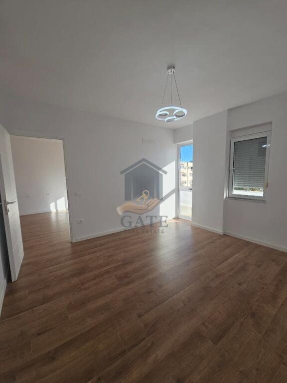 Apartament 2+1 për Shitje – Pranë Spitalit Rajonal, Durrës