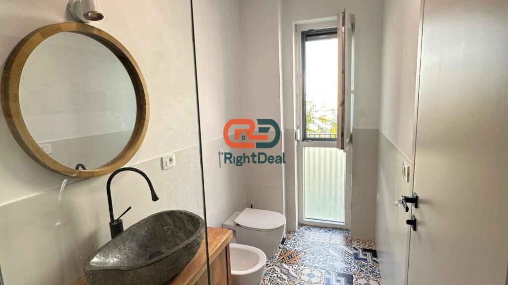 Tek Rezidenca Park Life, Jepet Me Qira Super Apartament 2+1 Me Arredim Modern!!!