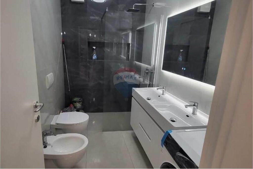 Ap 2+1 for rent in Center