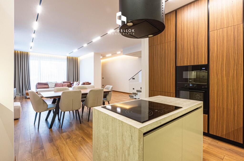 Me Qera: Vile Luksoze 📍Liqeni i Thate - Forest Res. (4Dh. Gjumi +5wc +2Veranda &amp; Garazh) E PABANUAR ME PARE || 4000€/muaj