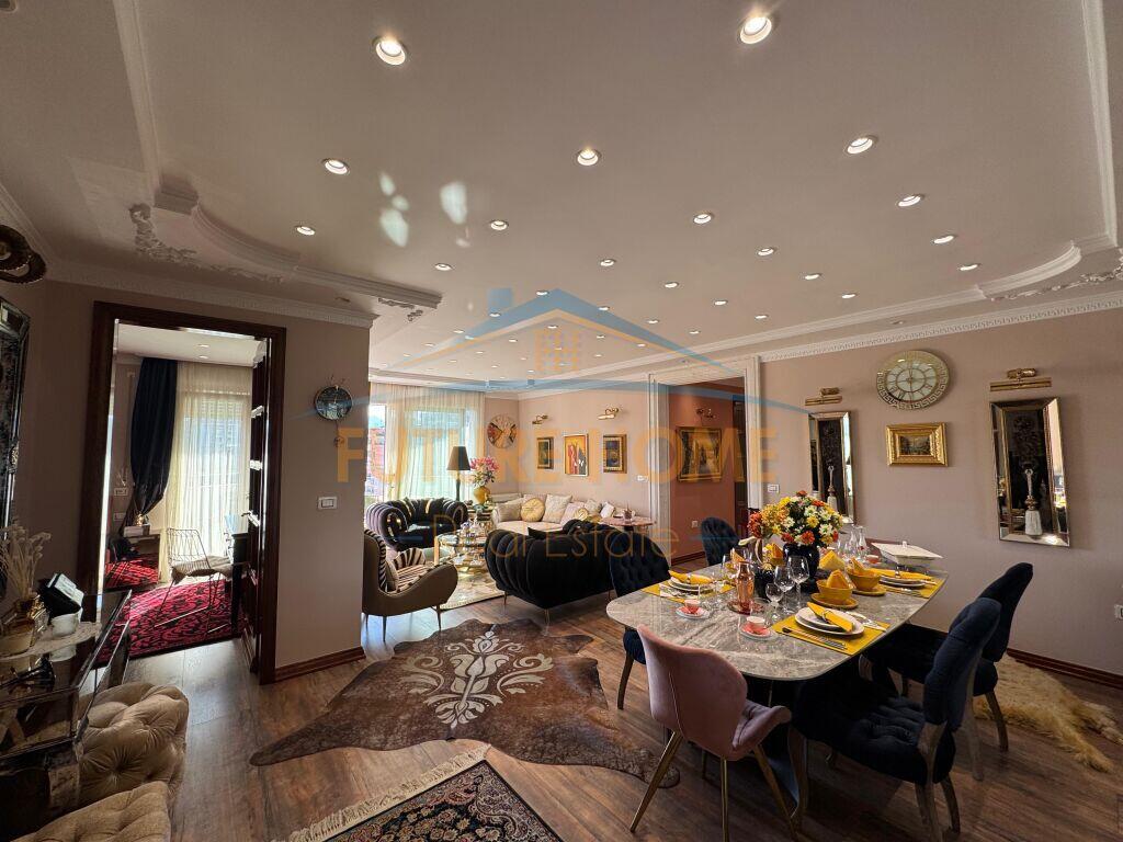 Qera, Apartament 2+1+2, Bllok, Tiranë