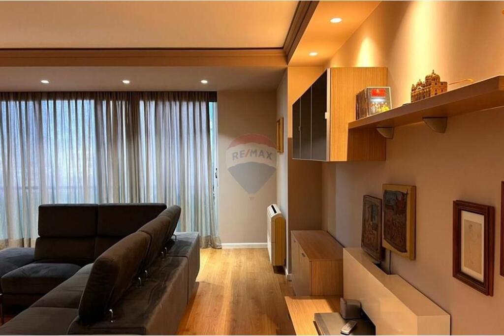 Apartament per qera 2+1+2 ne Qender