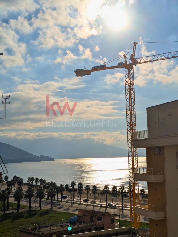 APPARTAMENTO 1+1 IN VENDITA CON VISTA MARE LATERALE SUL LUNGOMARE DI VLORA, OCCASIONE