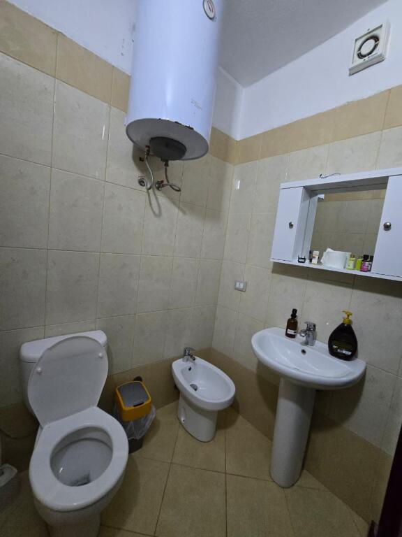 SHITET APARTAMENT 1+1 📍 Mali i Robit