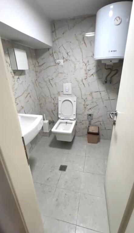 📢 Locale per uffici in affitto dietro Concordi a 5 Maji