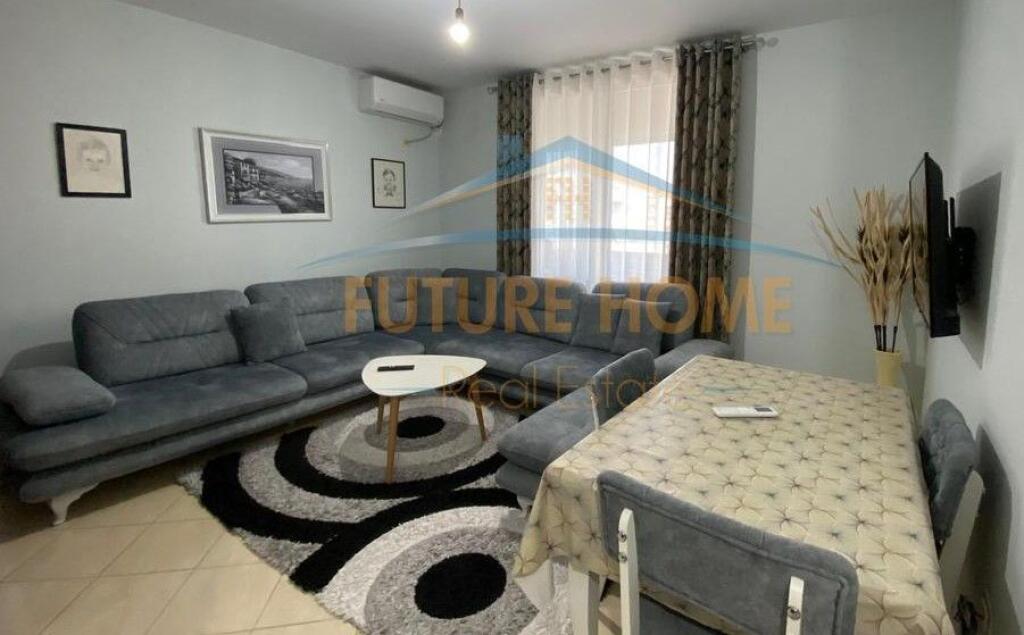 In vendita, Appartamento 1+1, Misto Mame