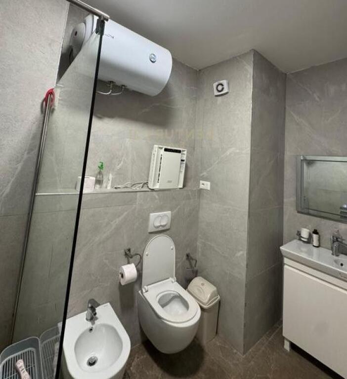 JEPET ME QERA 2+1+2 NE MEDRESE.