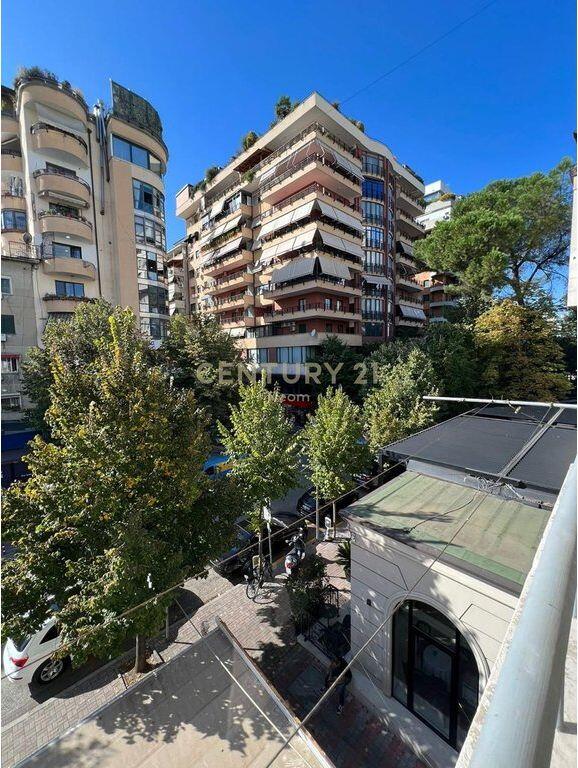 JEPET ME QIRA APARTAMENT 1+1 NE BLLOK!