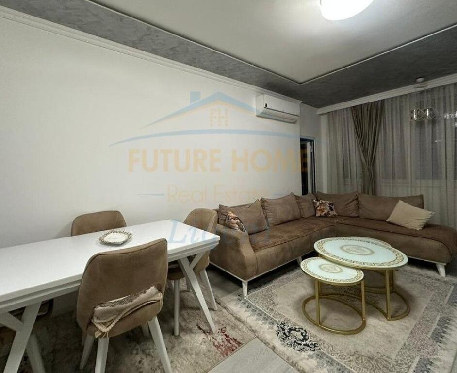 Qera , Apartament 2+1+2 Unaza e Re , Tiran