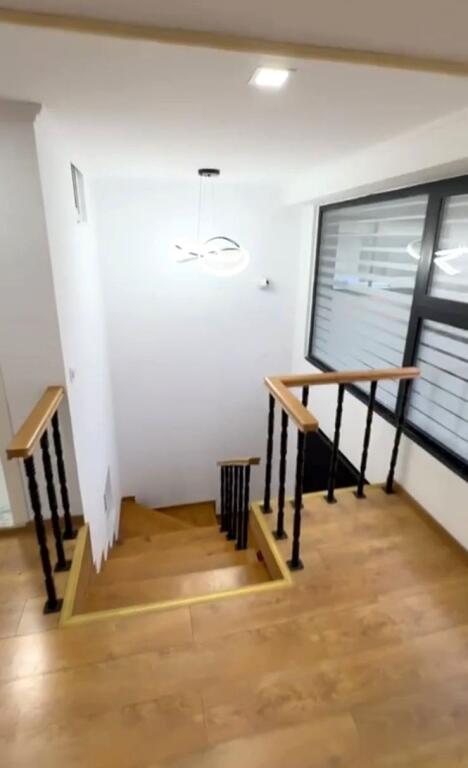 📢 Locale per uffici in affitto dietro Concordi a 5 Maji