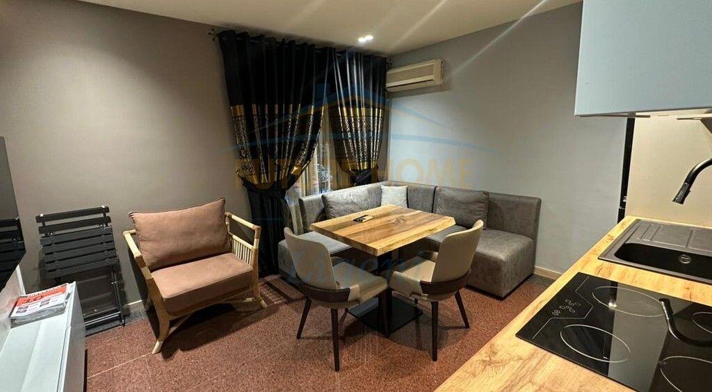 Qera, Apartament 1+1, Shallvaret, Tirana.