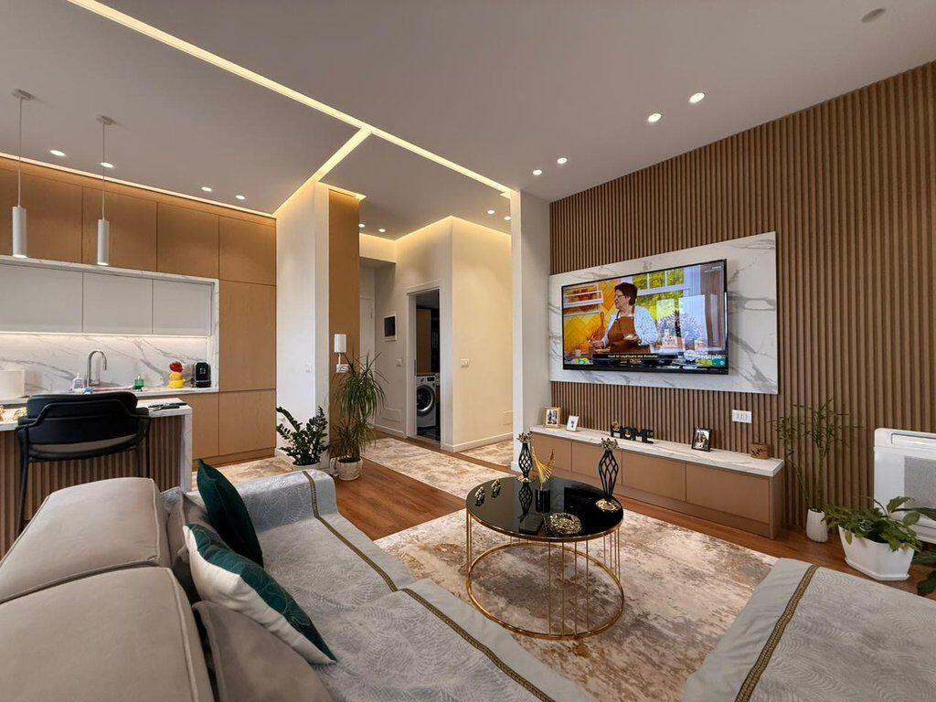 Luxury apartment 2+1+ Parking space for sale near Red School