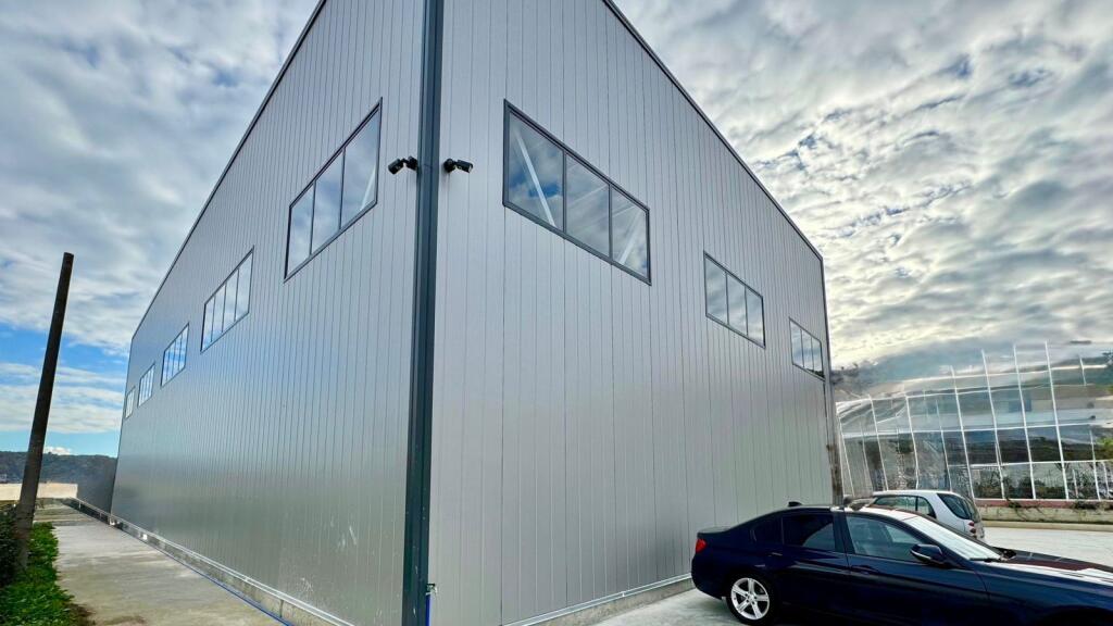 Kapanon per shitje ne Prush