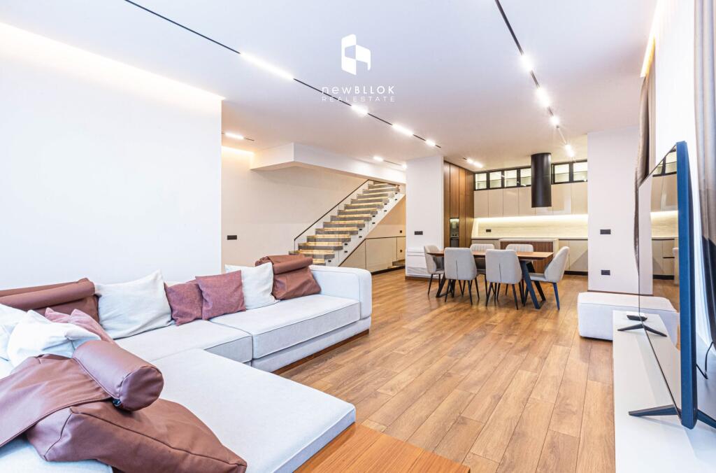 Me Qera: Vile Luksoze 📍Liqeni i Thate - Forest Res. (4Dh. Gjumi +5wc +2Veranda &amp; Garazh) E PABANUAR ME PARE || 4000€/muaj