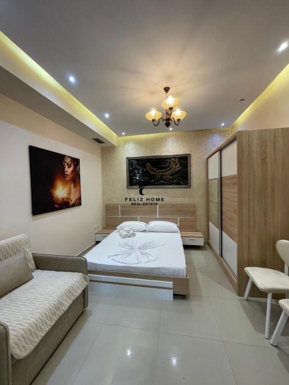 SHITEN 3 GARSONIERE 100M2 RRUGA FORTUZI 400.000 EURO