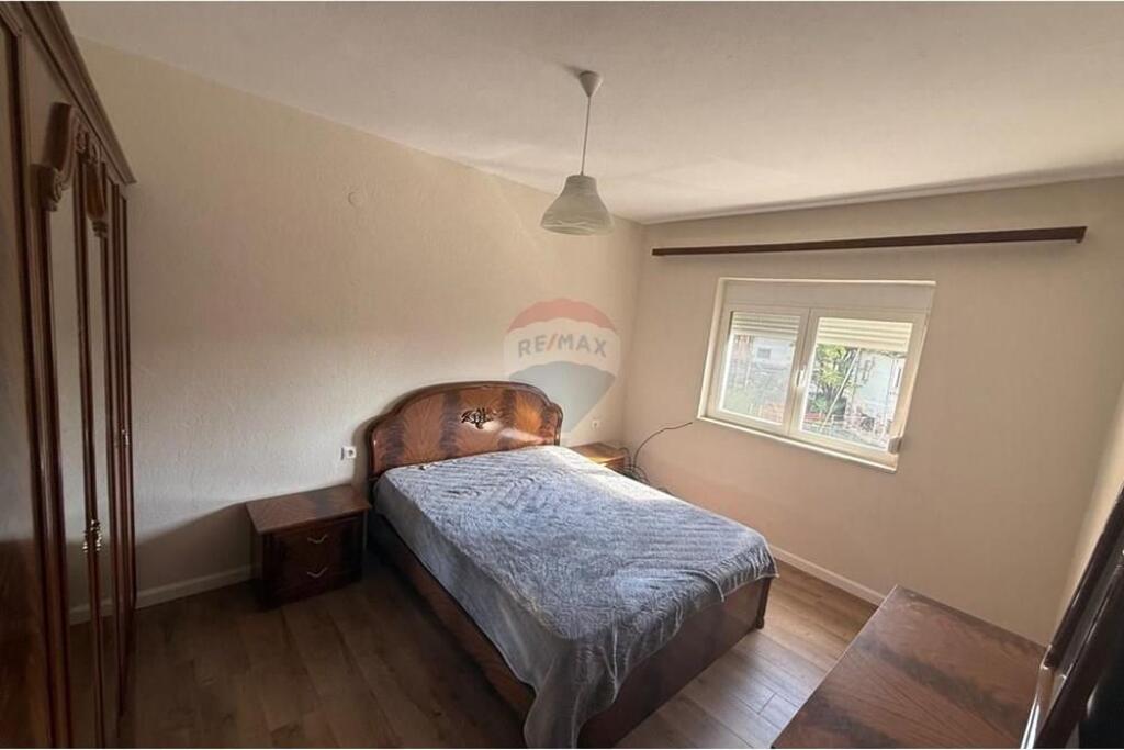 Apartament 3+1 tek Rruga e Durresit