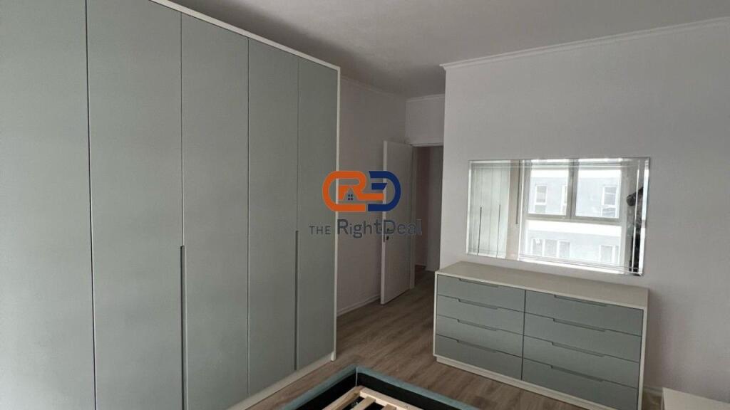 Tek Univers City, Shitet Apartament 2+1 Me Post Parkimi!!