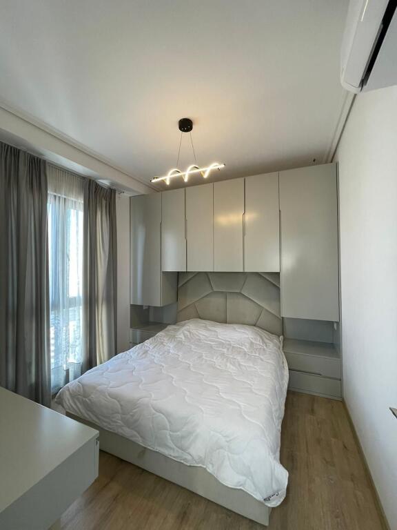 🏡 Shitet apartament 1+1 te Farmacia 10